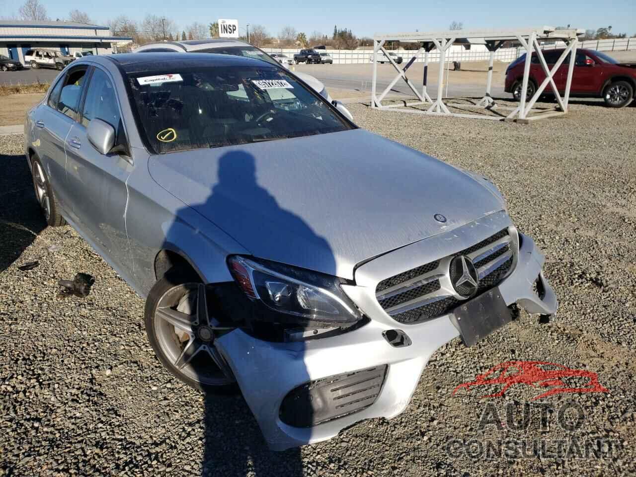 MERCEDES-BENZ C-CLASS 2016 - 55SWF4KB7GU137574