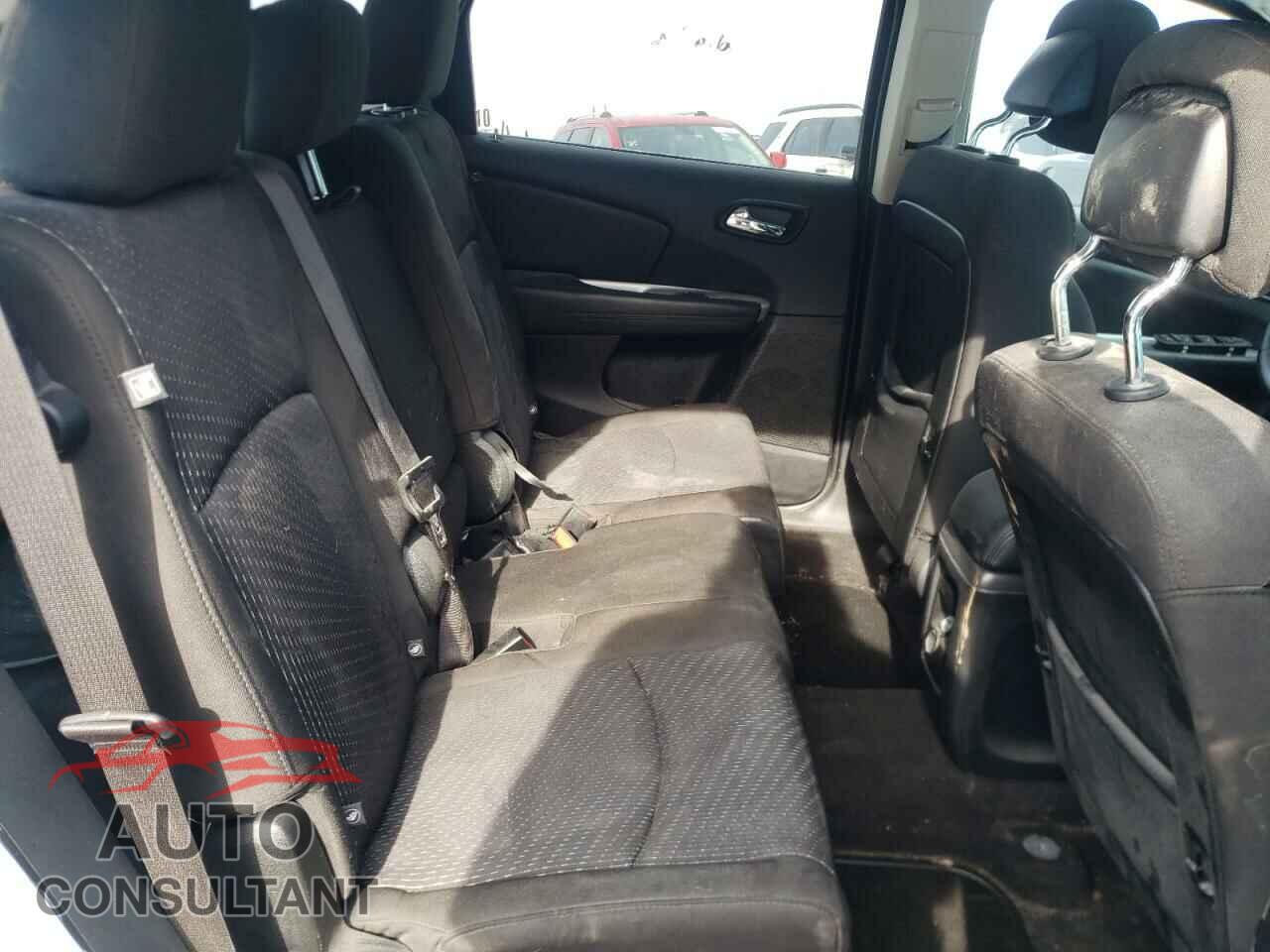 DODGE JOURNEY 2019 - 3C4PDCBB5KT764371