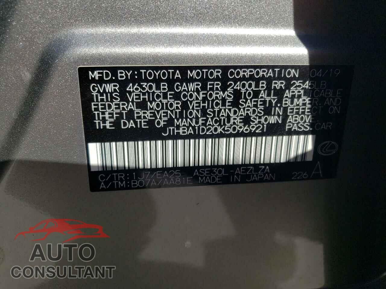 LEXUS IS 2019 - JTHBA1D20K5096921