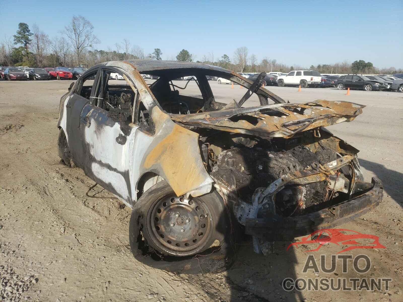 KIA RIO 2017 - KNADM4A31H6009947