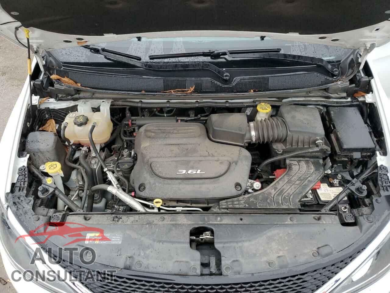 CHRYSLER PACIFICA 2017 - 2C4RC1BG1HR846699
