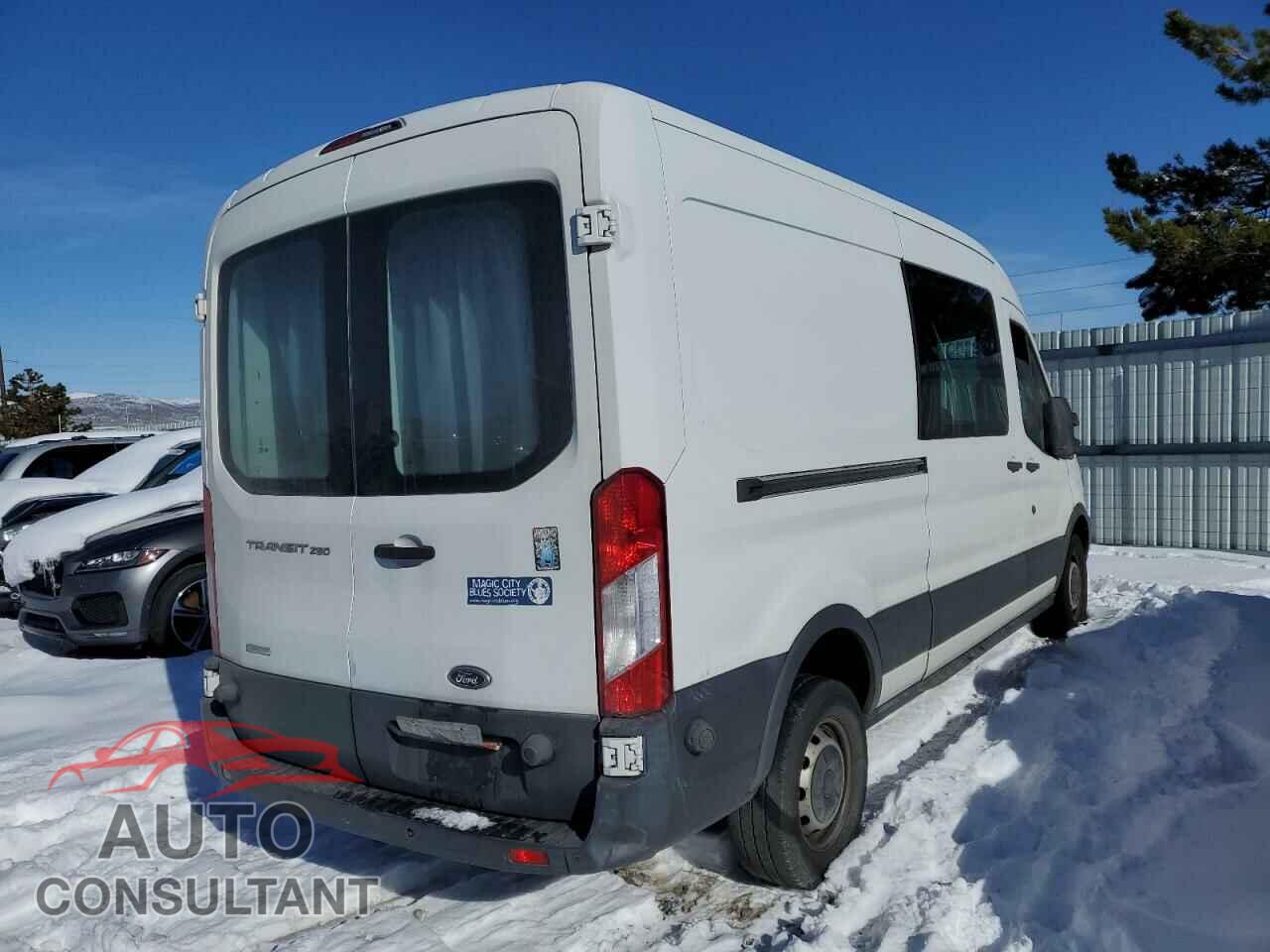 FORD TRANSIT 2015 - 1FTNR2CG4FKA24623