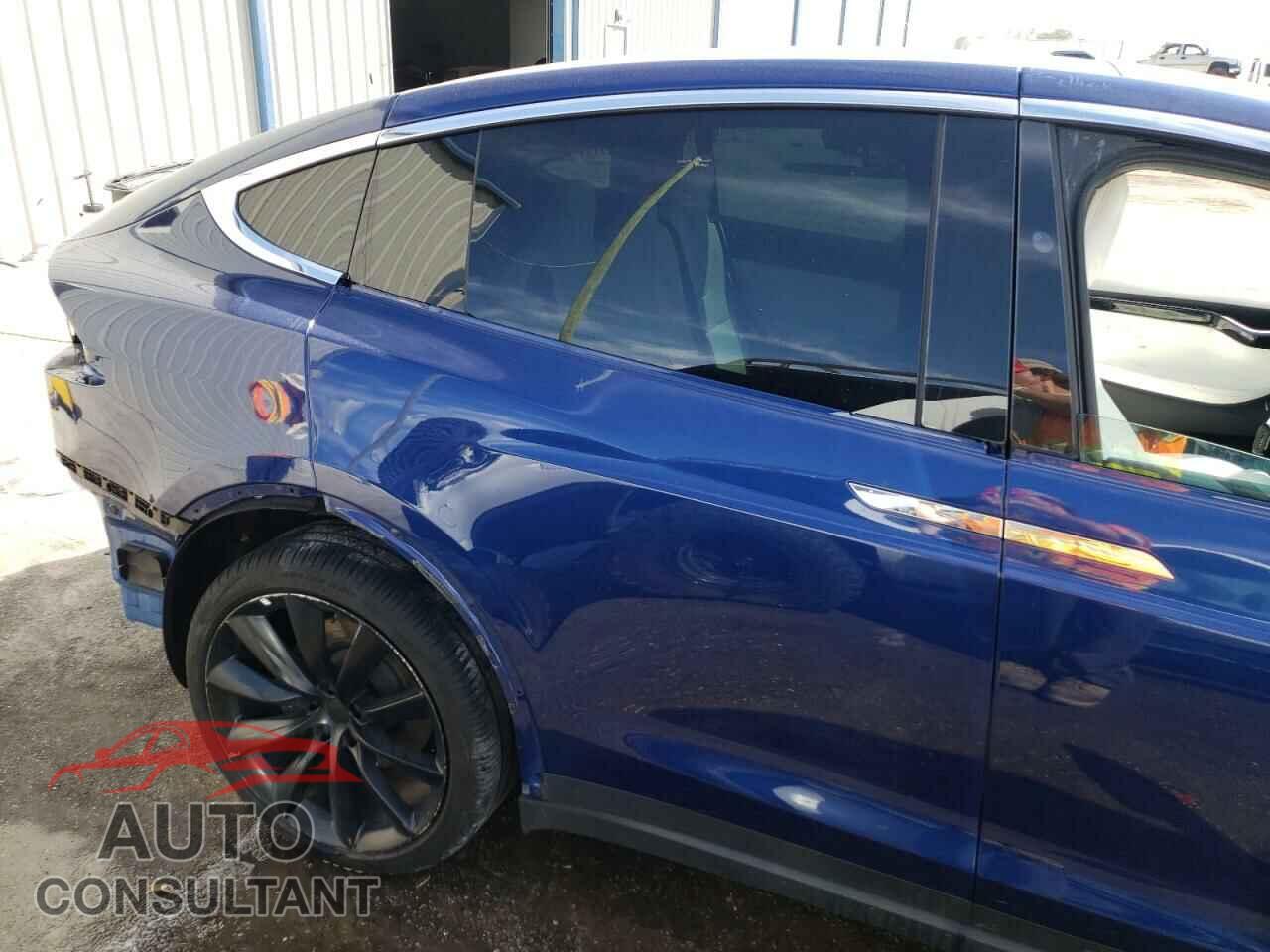 TESLA MODEL X 2021 - 5YJXCDE2XMF322871