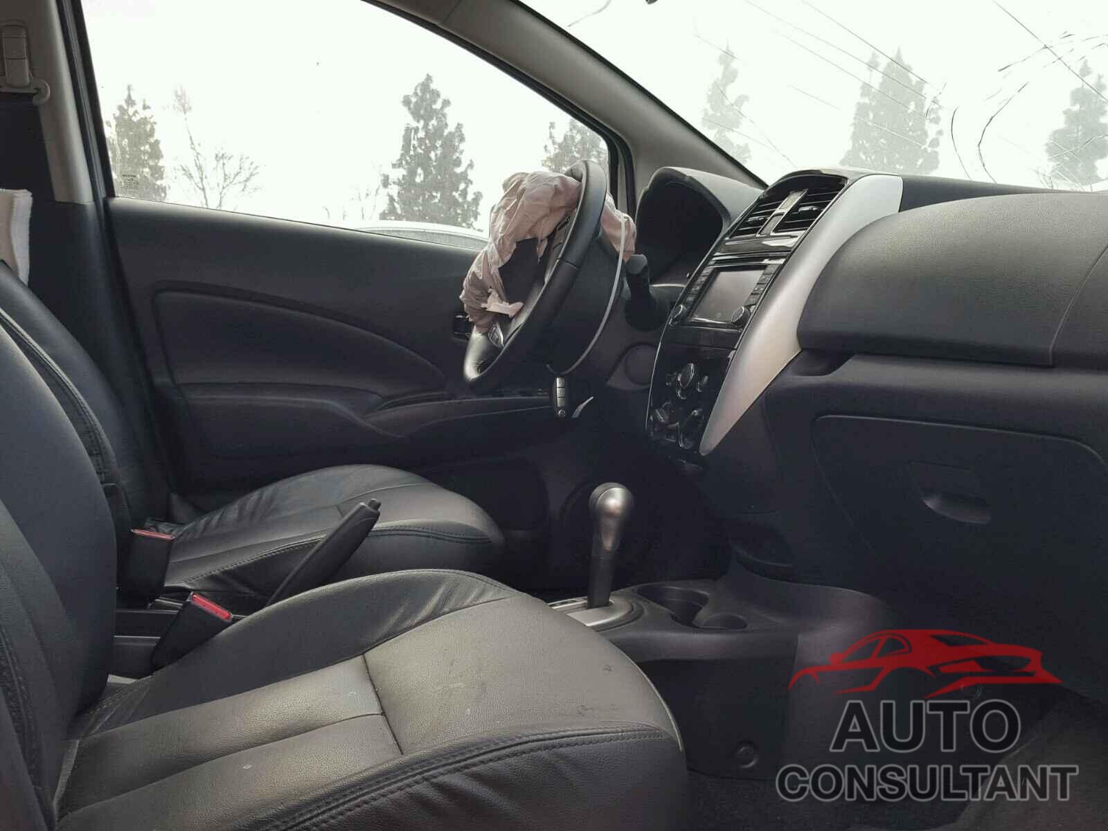 NISSAN VERSA 2016 - 3N1CE2CP8GL401010