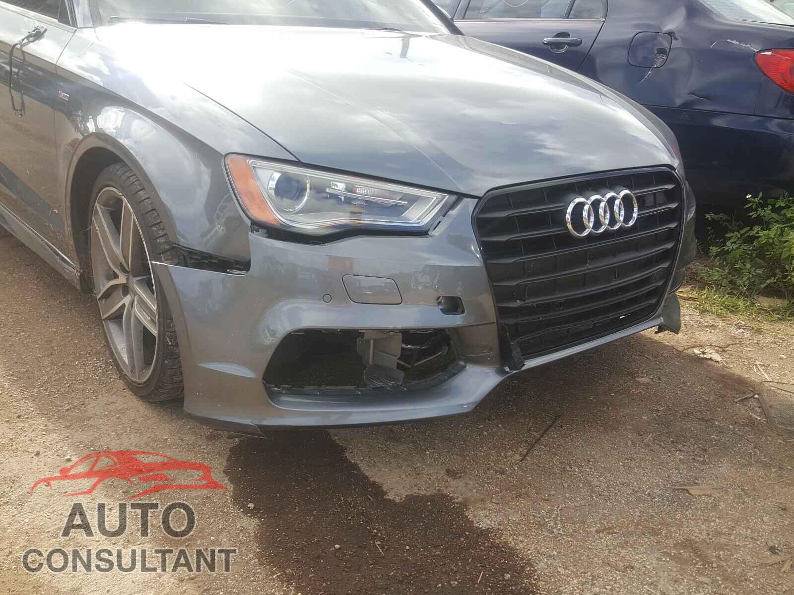 AUDI A3 2016 - WAUA7GFF6G1111772