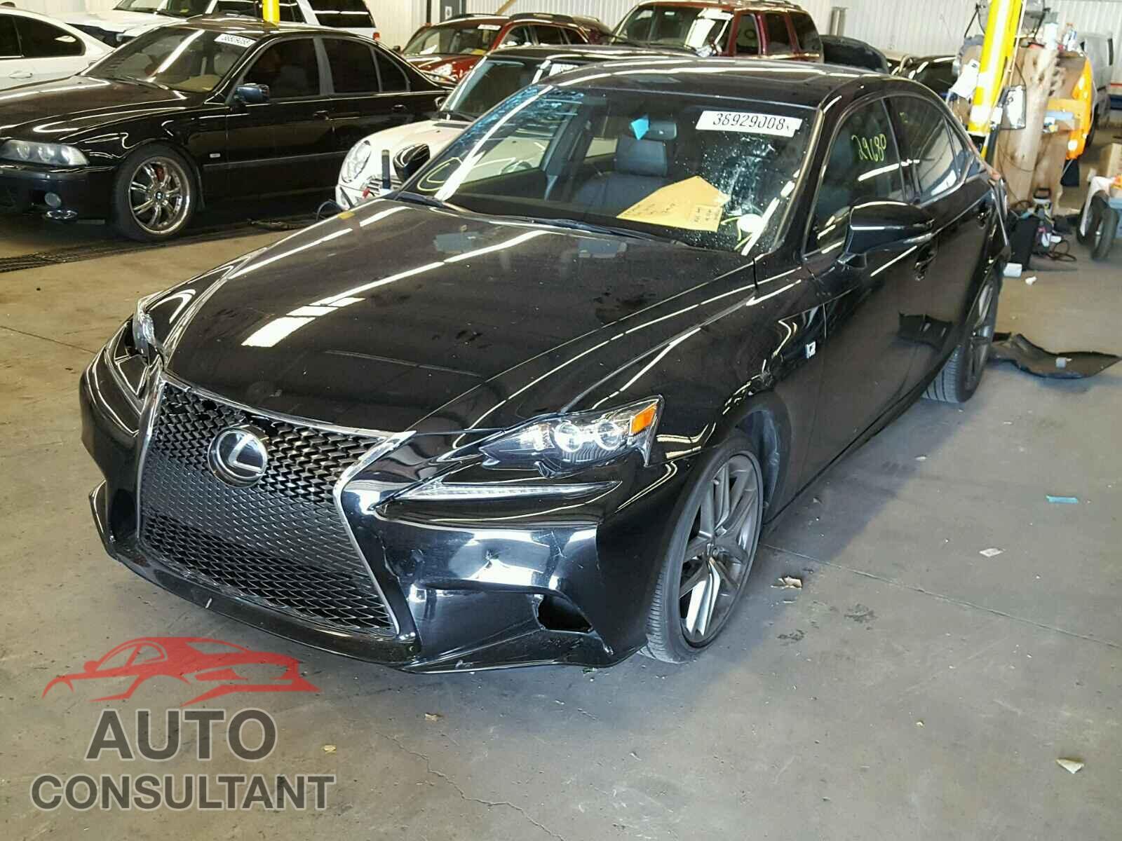 LEXUS IS 2015 - JTHCE1D26F5009442
