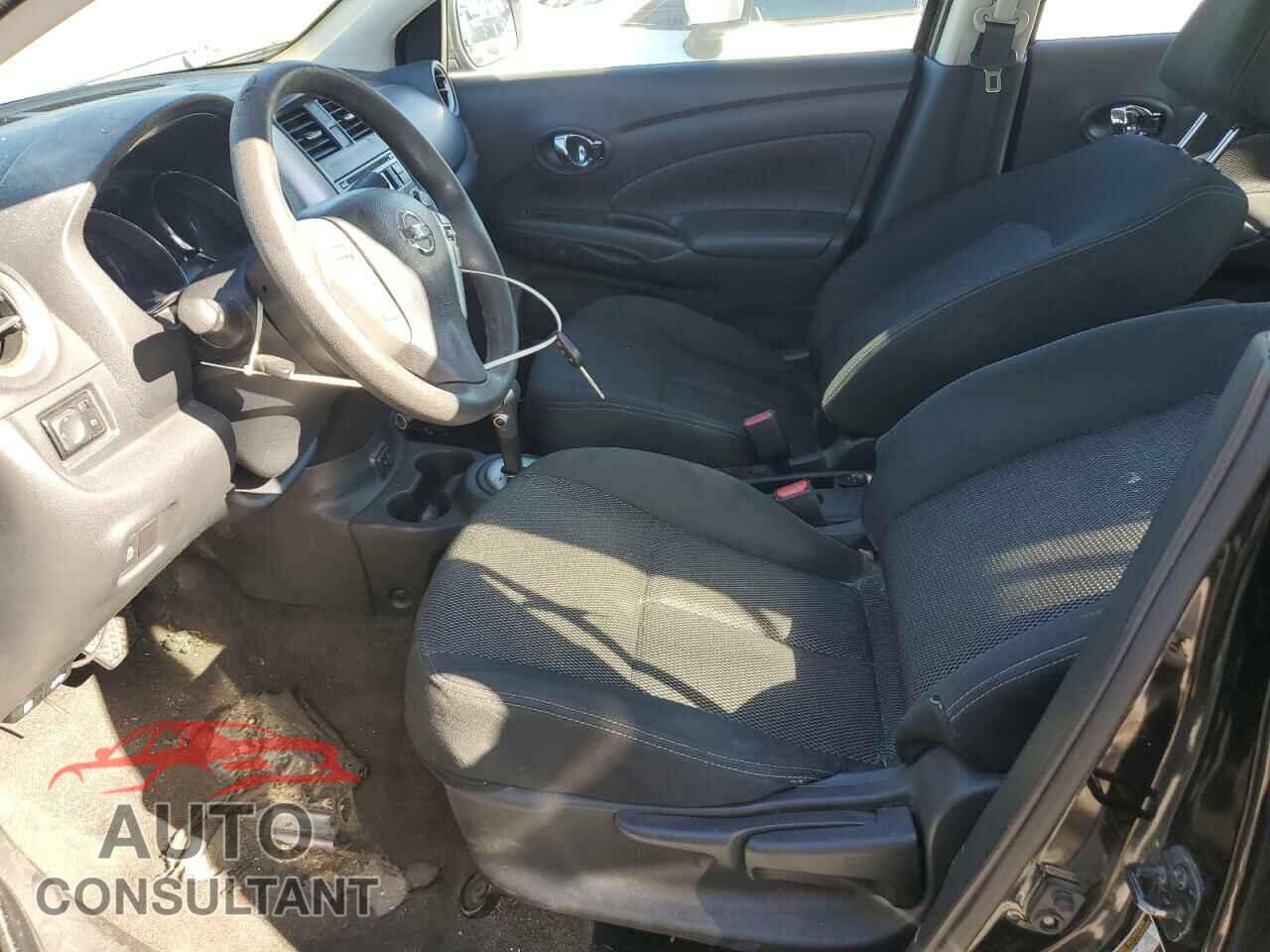NISSAN VERSA 2017 - 3N1CN7AP3HL828998