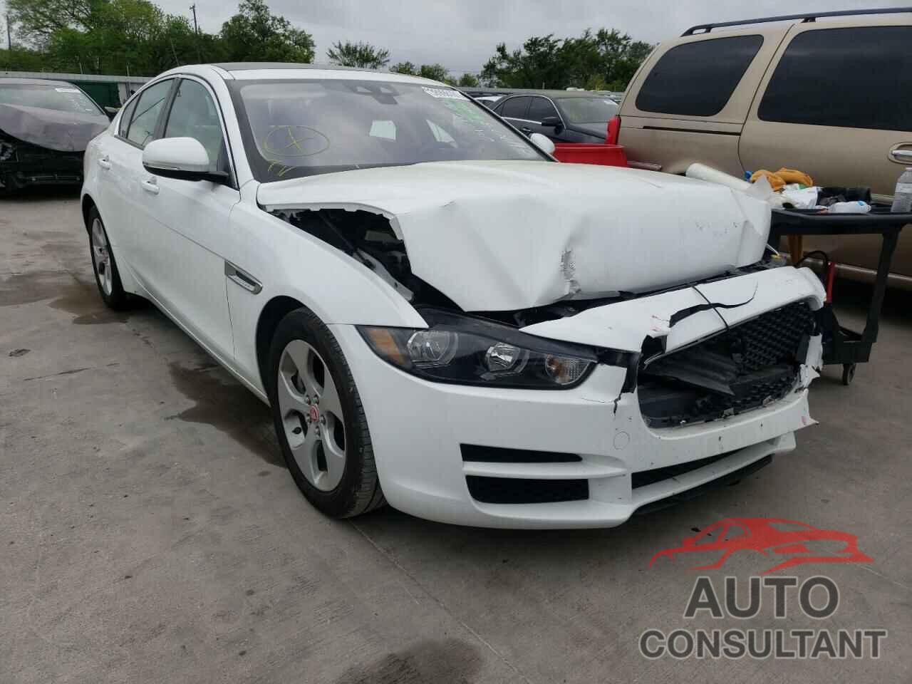 JAGUAR XE 2018 - SAJAR4FX0JCP27226