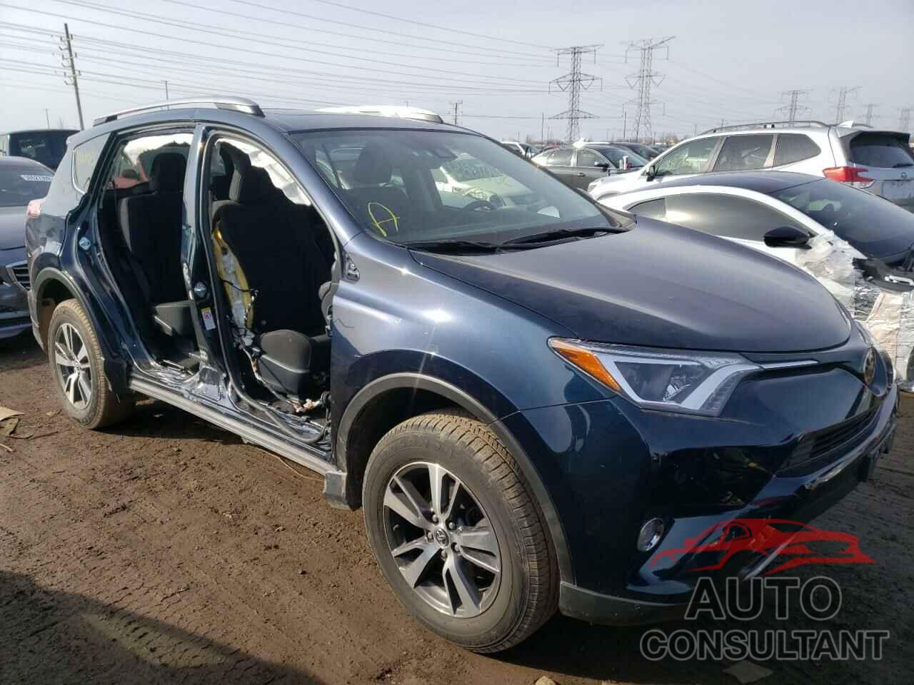 TOYOTA RAV4 2018 - JTMRFREV3JJ182223