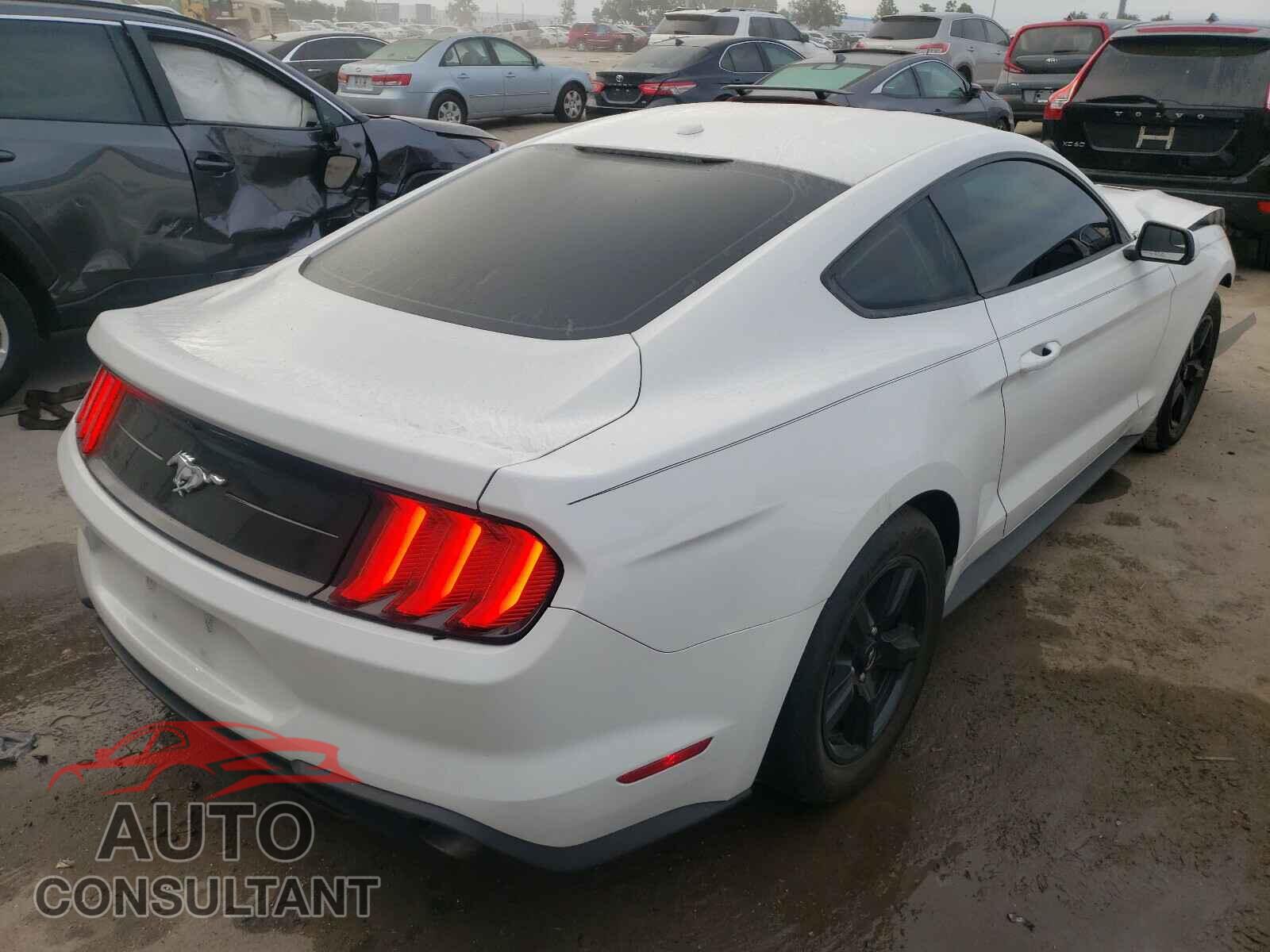 FORD MUSTANG 2019 - 1FA6P8TH0K5167248