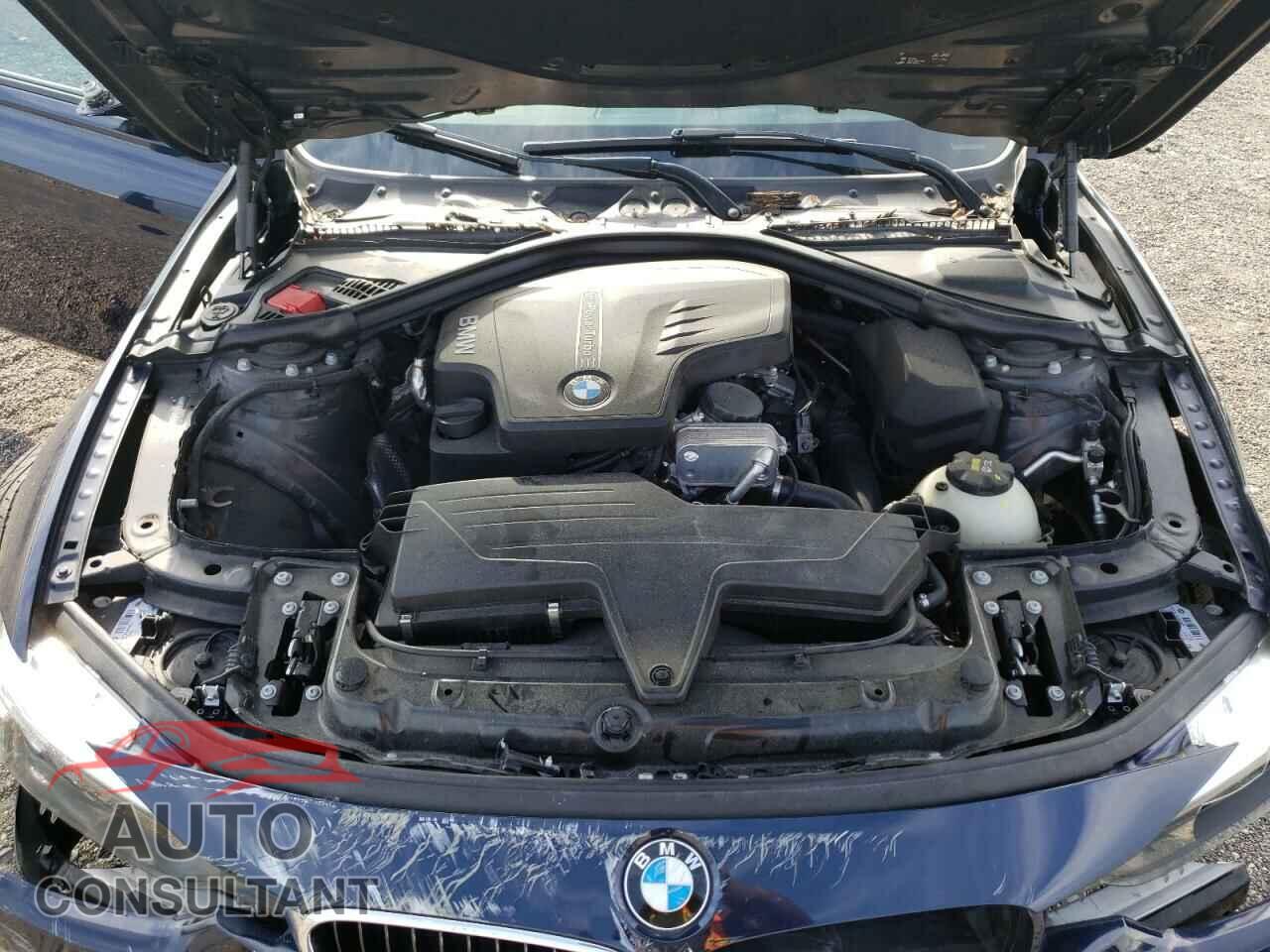 BMW 3 SERIES 2016 - WBA8E1G53GNT99928