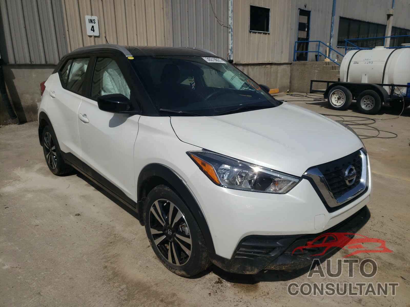 NISSAN KICKS 2019 - 3N1CP5CU5KL499598