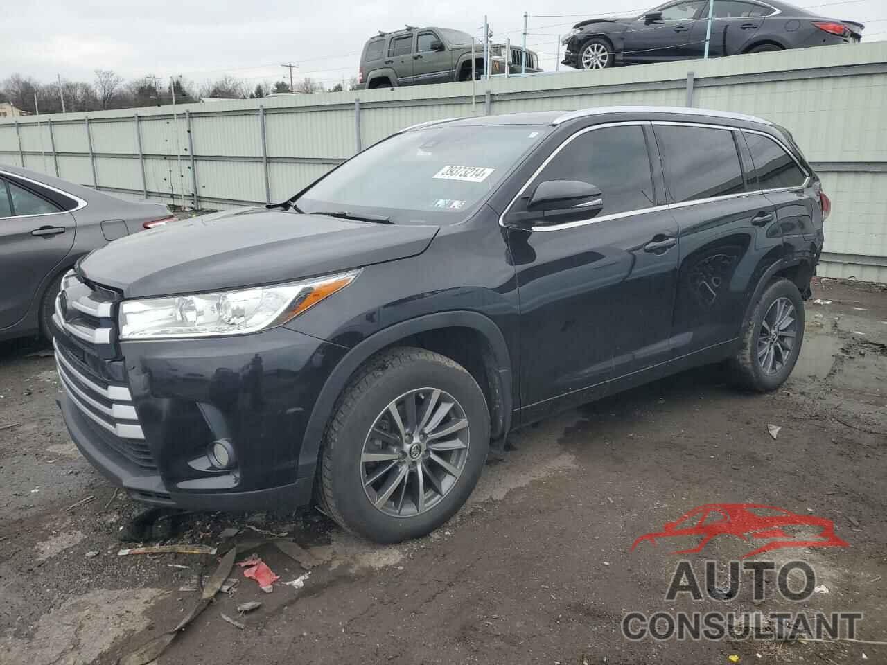 TOYOTA HIGHLANDER 2018 - 5TDJZRFHXJS906716