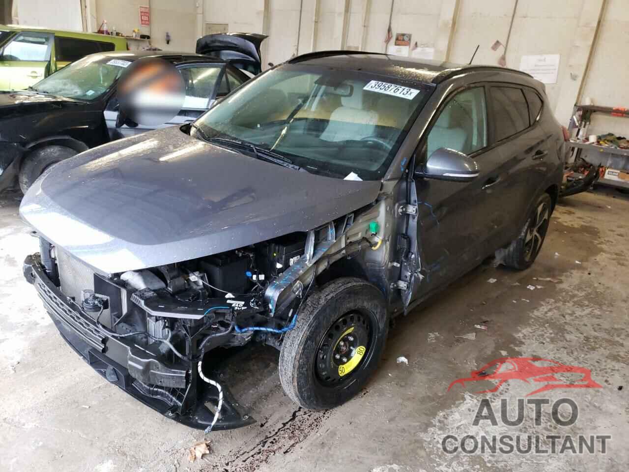 HYUNDAI TUCSON 2017 - KM8J33A28HU575394