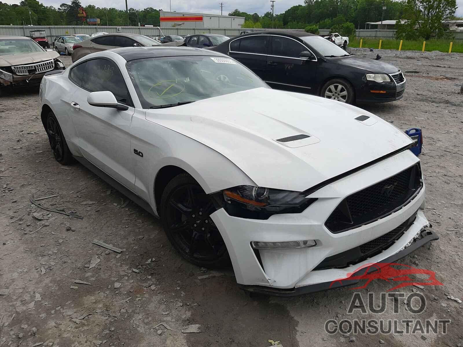 FORD MUSTANG 2020 - 1FA6P8CFXL5156452