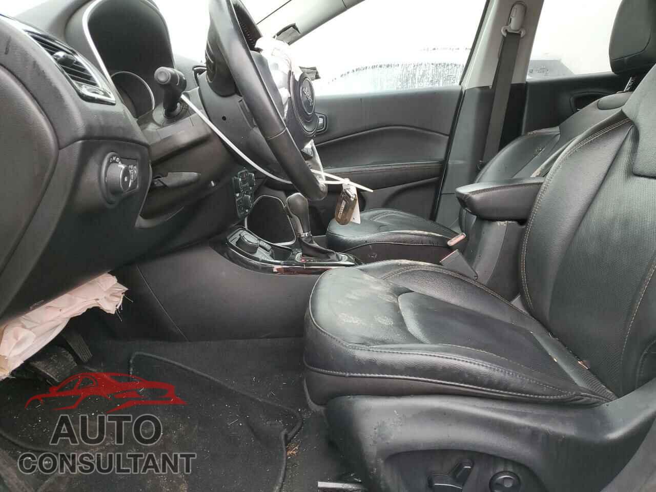JEEP COMPASS 2019 - 3C4NJDCB0KT842267