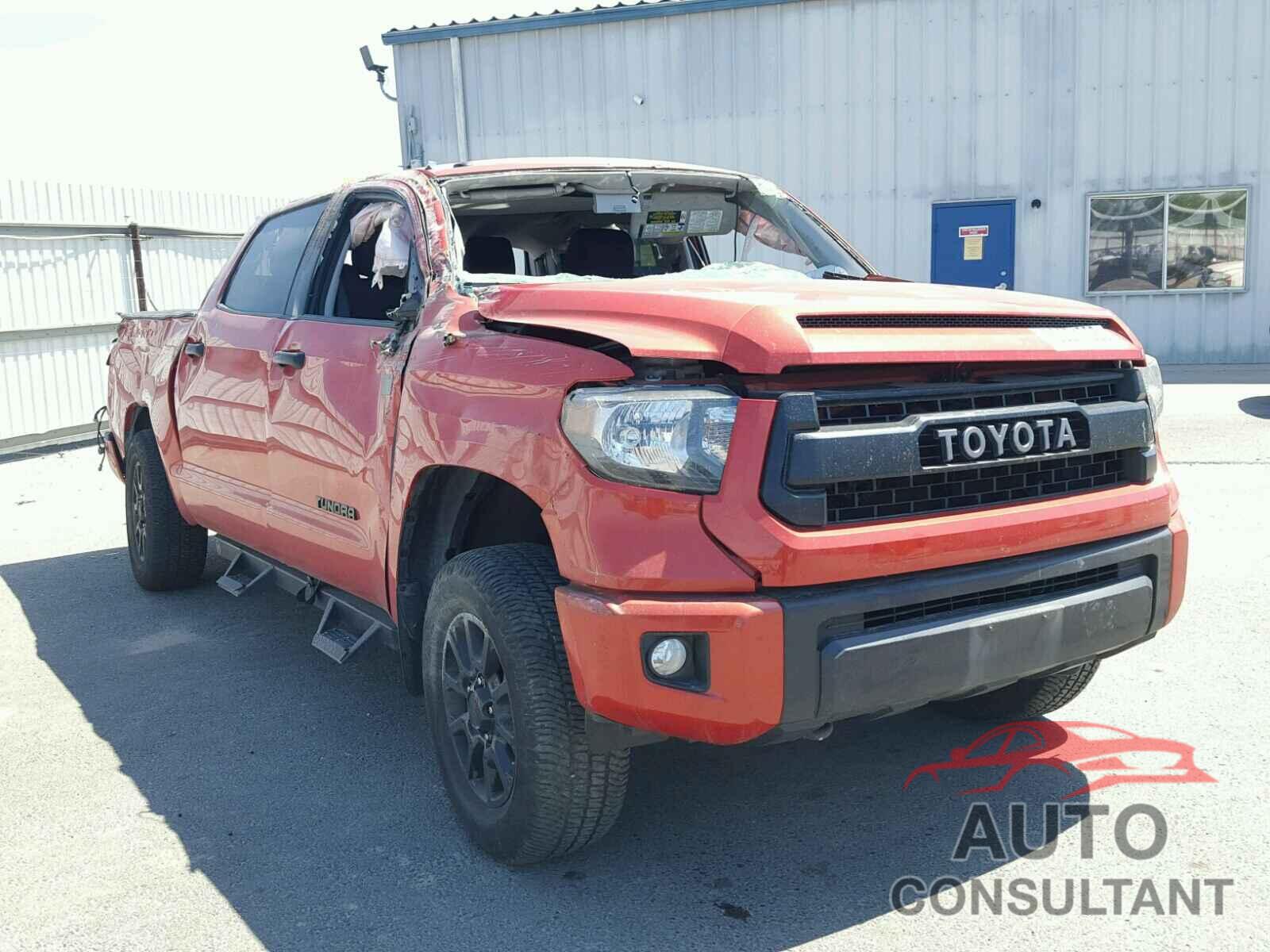 TOYOTA TUNDRA 2015 - 5TFDY5F19FX471801