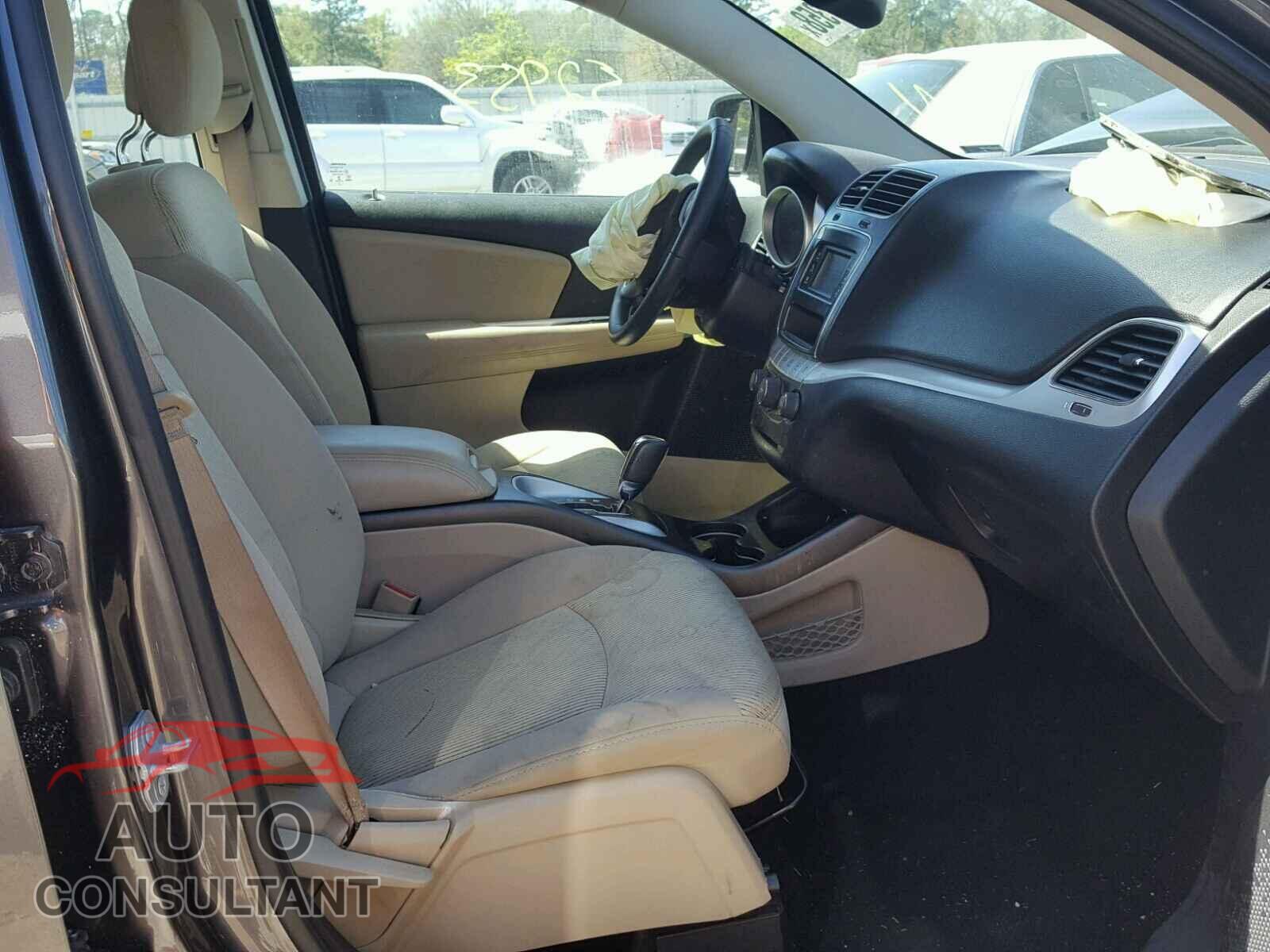 DODGE JOURNEY 2015 - 3C4PDCAB9FT720302
