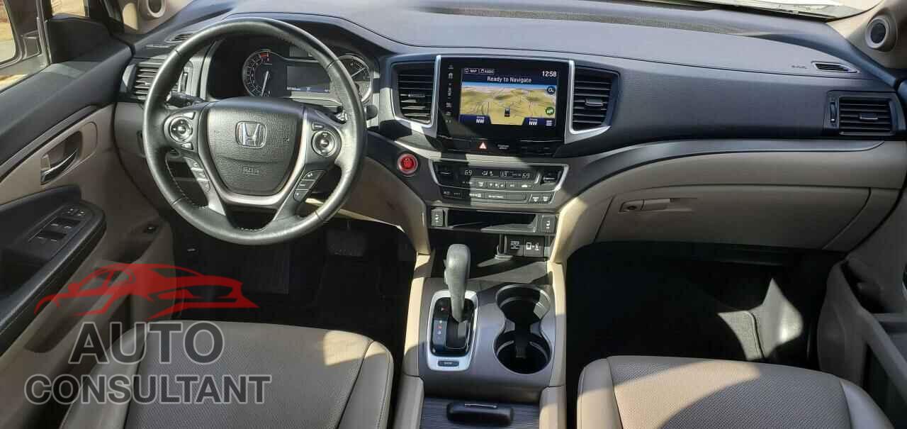 HONDA RIDGELINE 2017 - 5FPYK2F68HB009294