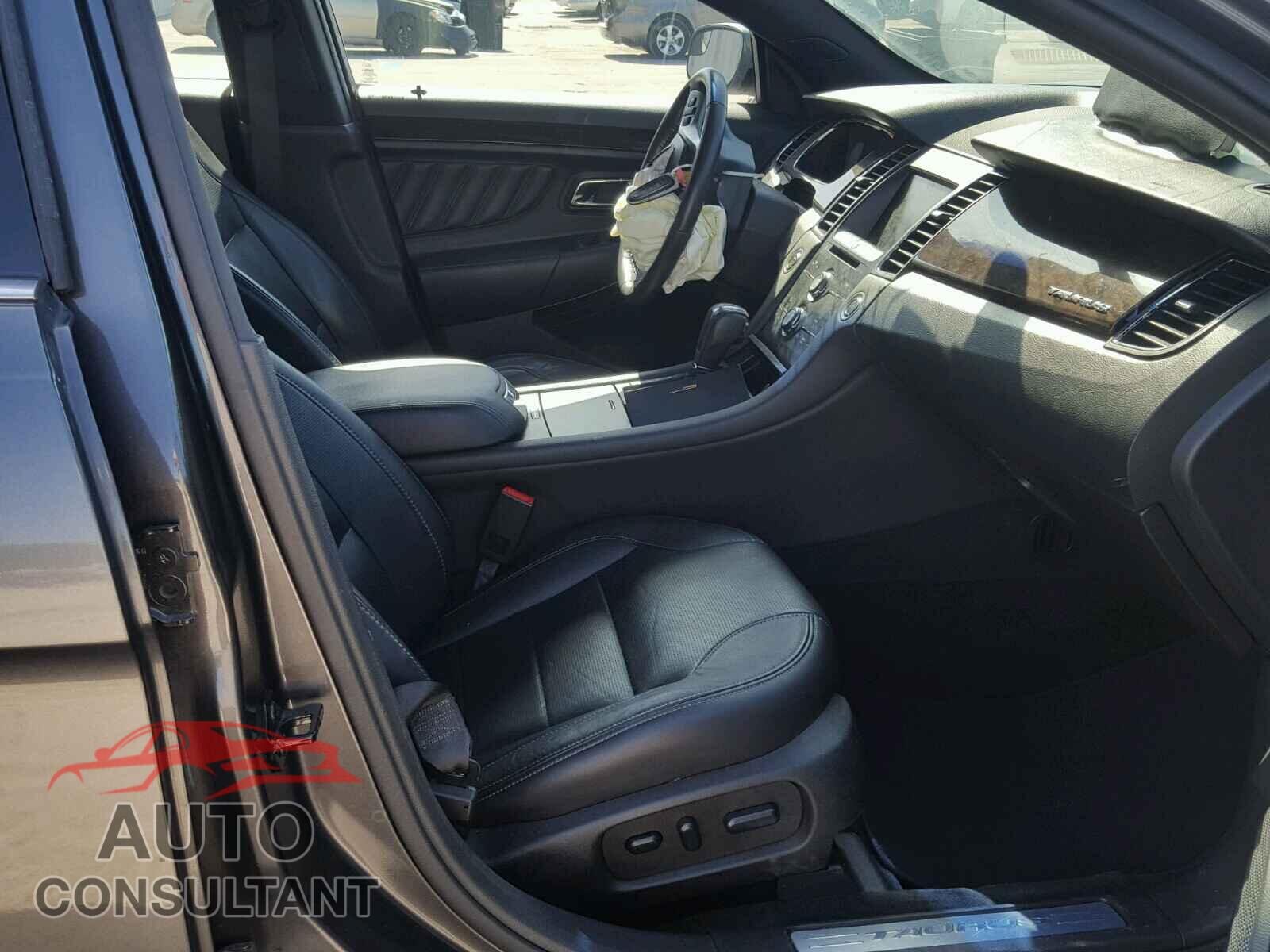 FORD TAURUS 2015 - 5N1DR2MM3HC641102