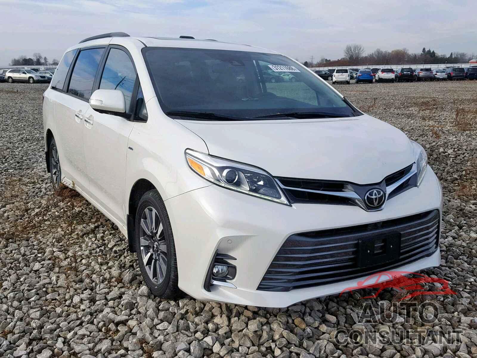 TOYOTA SIENNA 2018 - 5TDDZ3DC2JS192470