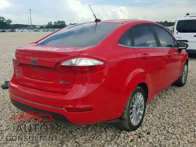 FORD FIESTA 2015 - 1N4AA6AP4JC409480