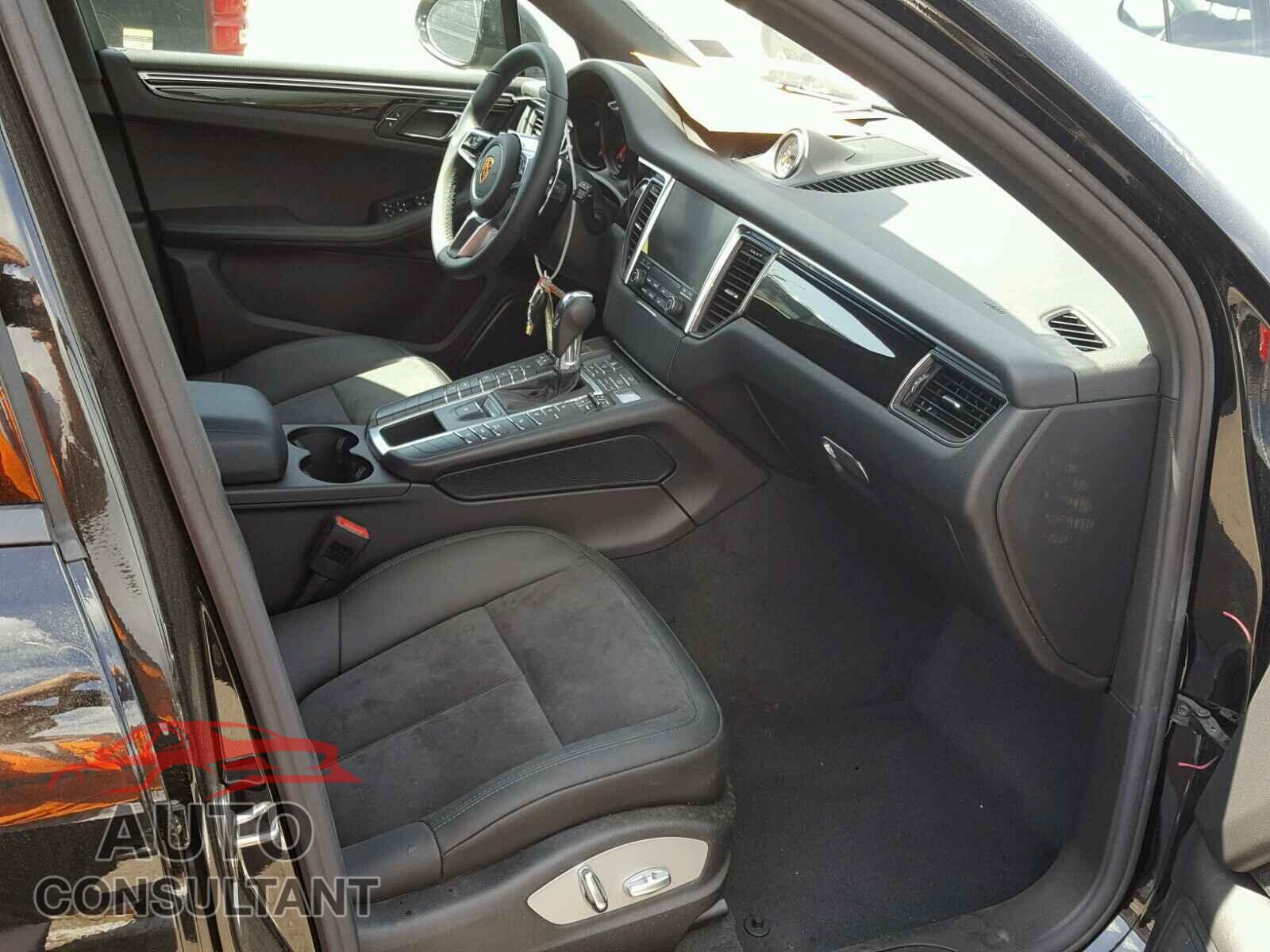PORSCHE MACAN 2018 - WP1AA2A58JLB02491