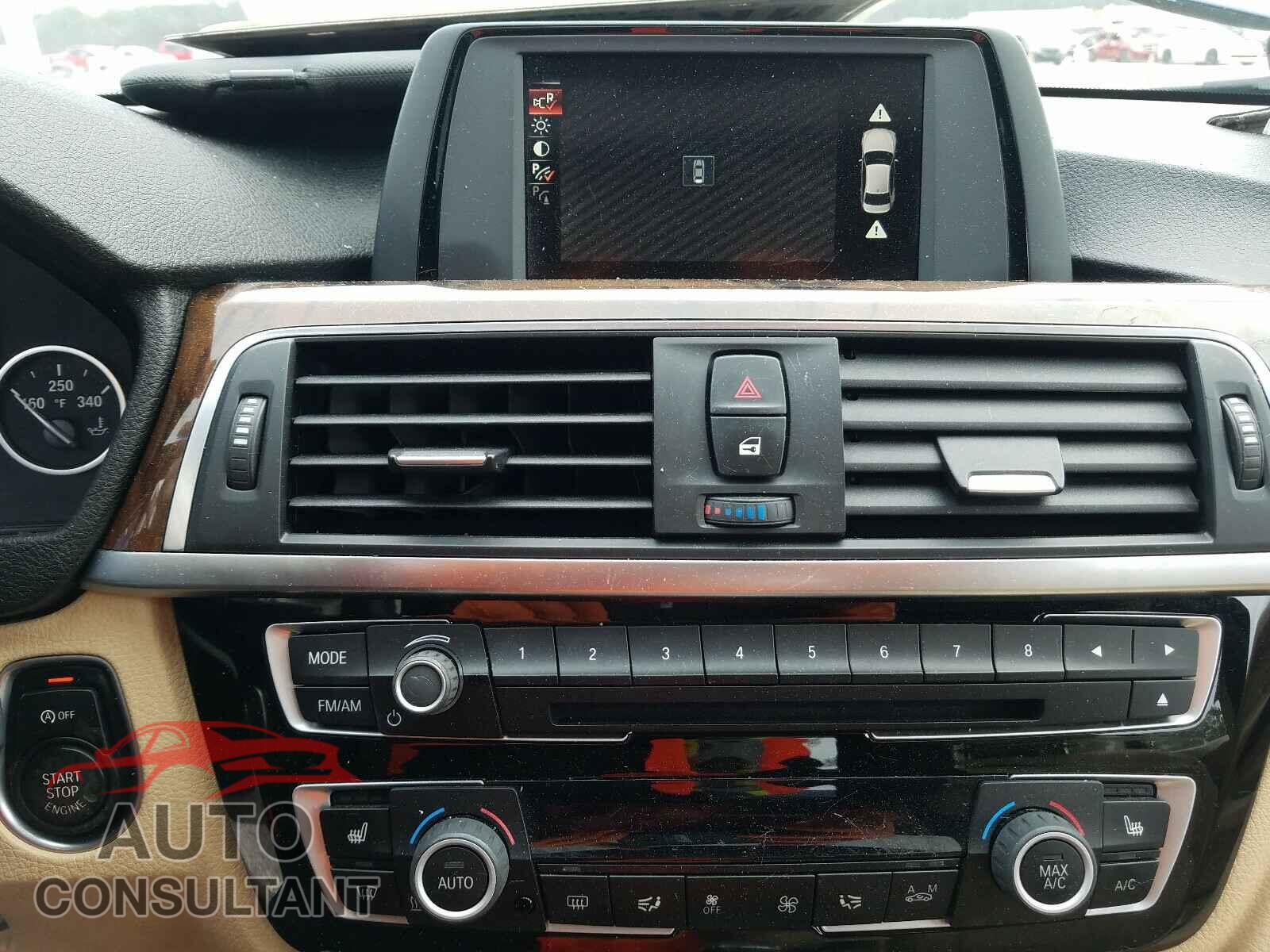 BMW 3 SERIES 2016 - WBA8E9G52GNT43011