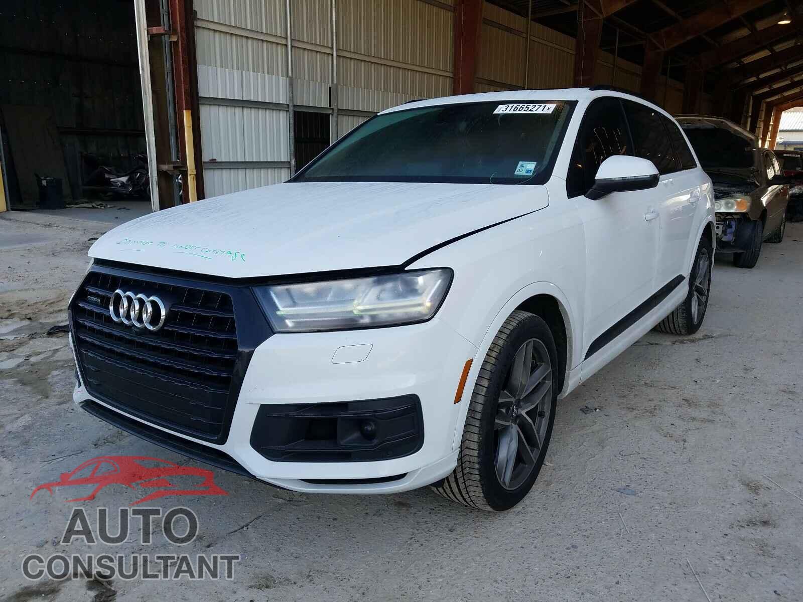 AUDI Q7 2017 - 3N1CE2CPXHL359960