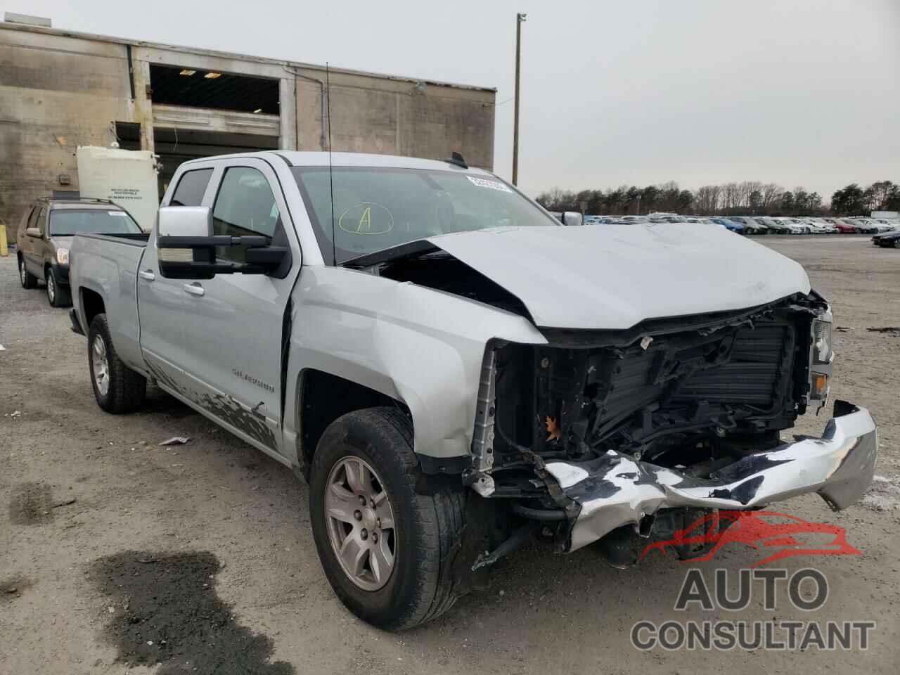 CHEVROLET SILVERADO 2018 - 1GCRCRECXJZ172345