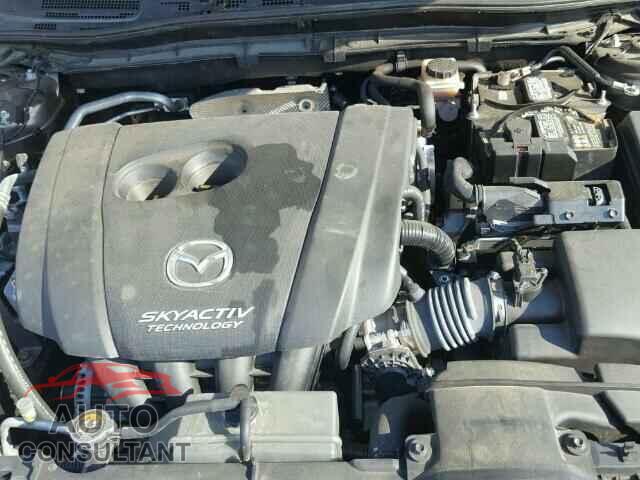MAZDA 3 2015 - 3MZBM1V72FM209168