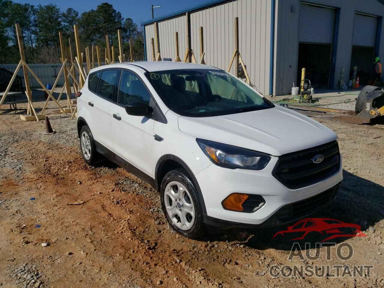 FORD ESCAPE 2018 - 1FMCU0F73JUA79319