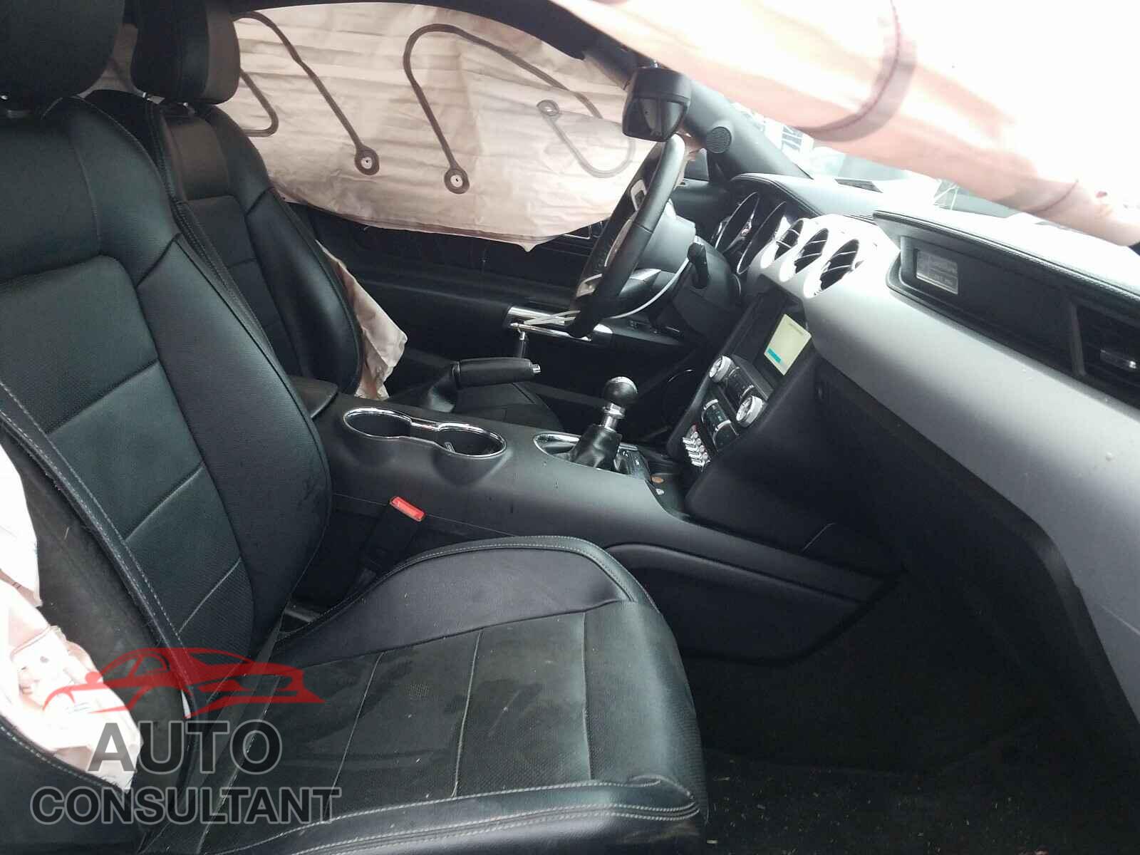 FORD MUSTANG 2016 - 1FA6P8CF1G5241556