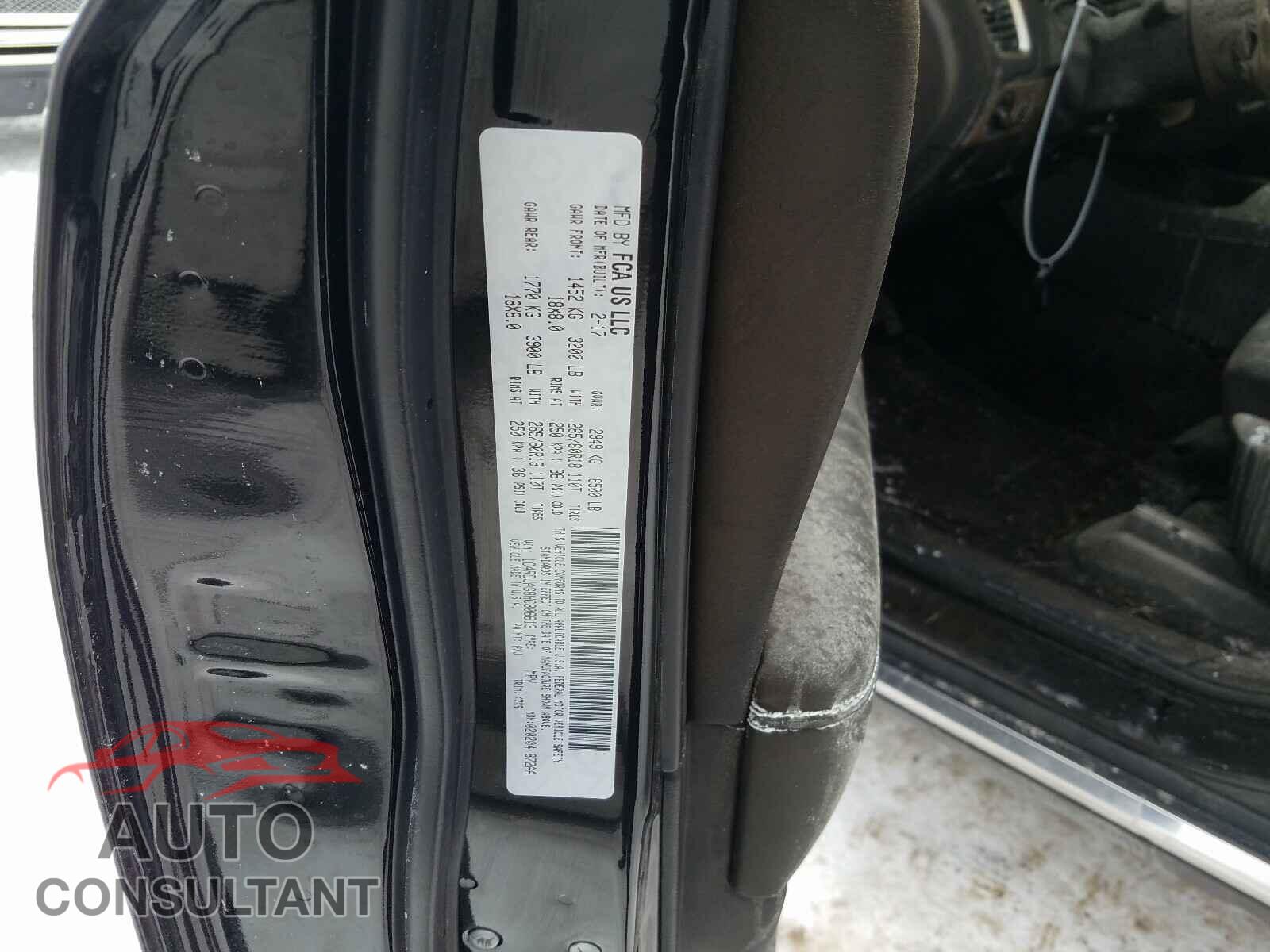 DODGE DURANGO 2017 - 1C4RDJAG8HC806613