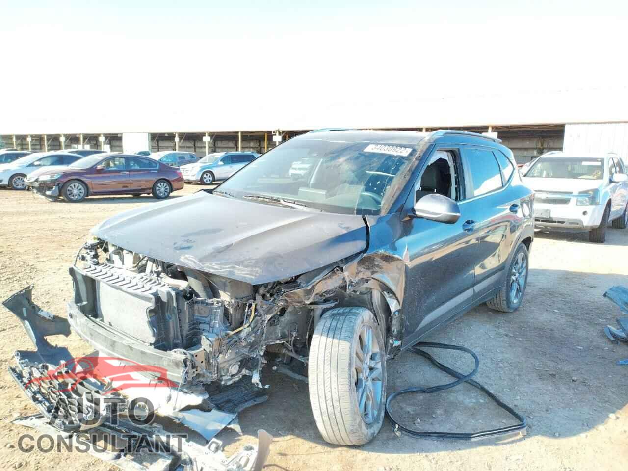 KIA SELTOS 2021 - KNDEU2AA0M7045451