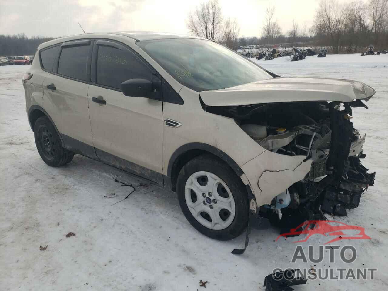FORD ESCAPE 2017 - 1FMCU0F78HUD82445