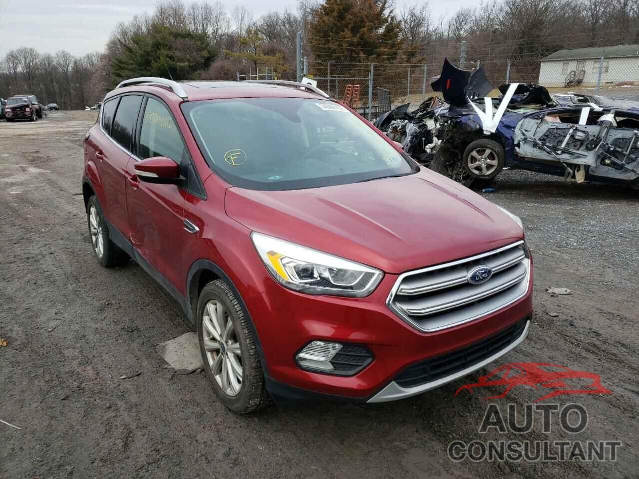 FORD ESCAPE 2017 - 1FMCU9J9XHUB72684