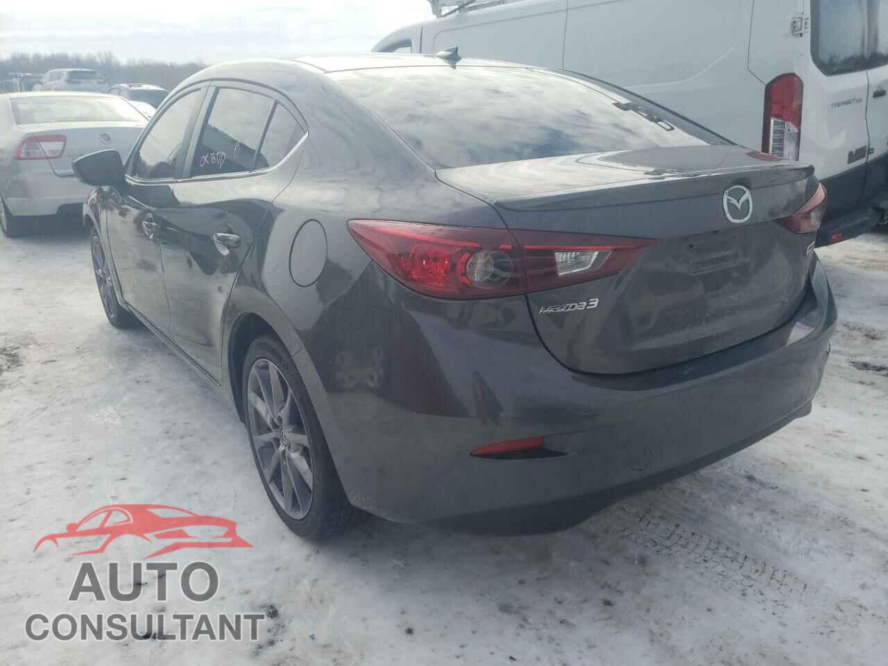 MAZDA 3 2018 - 3MZBN1V3XJM187889
