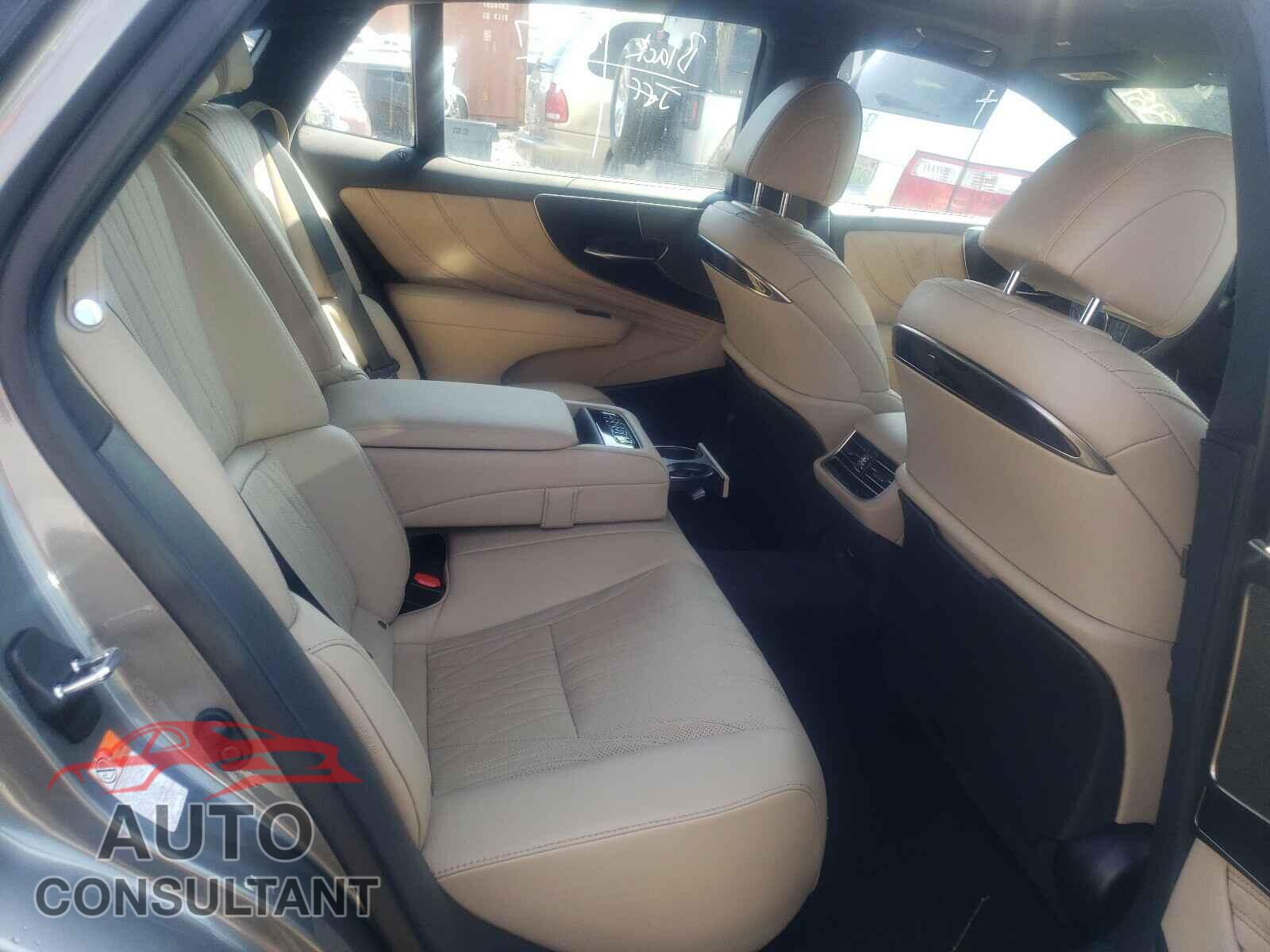 LEXUS LS500 2021 - JTHD51FF6M5013525