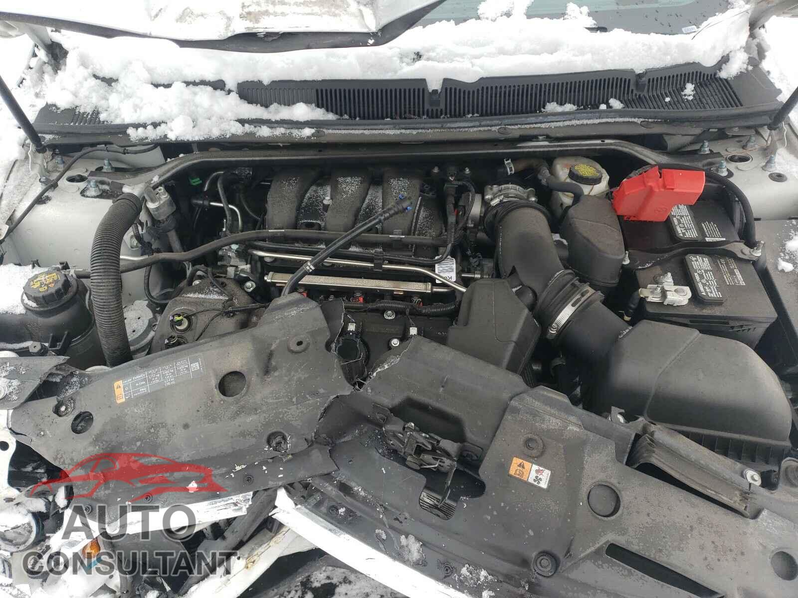 FORD TAURUS 2019 - 1FAHP2F81KG114175