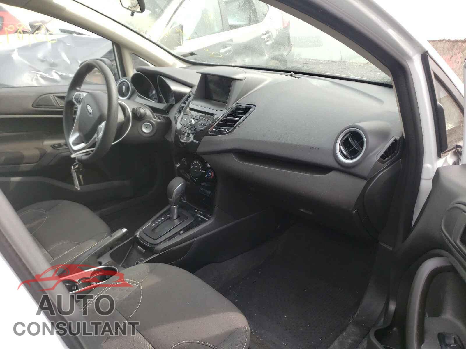 FORD FIESTA 2019 - 3FADP4EJ1KM133474