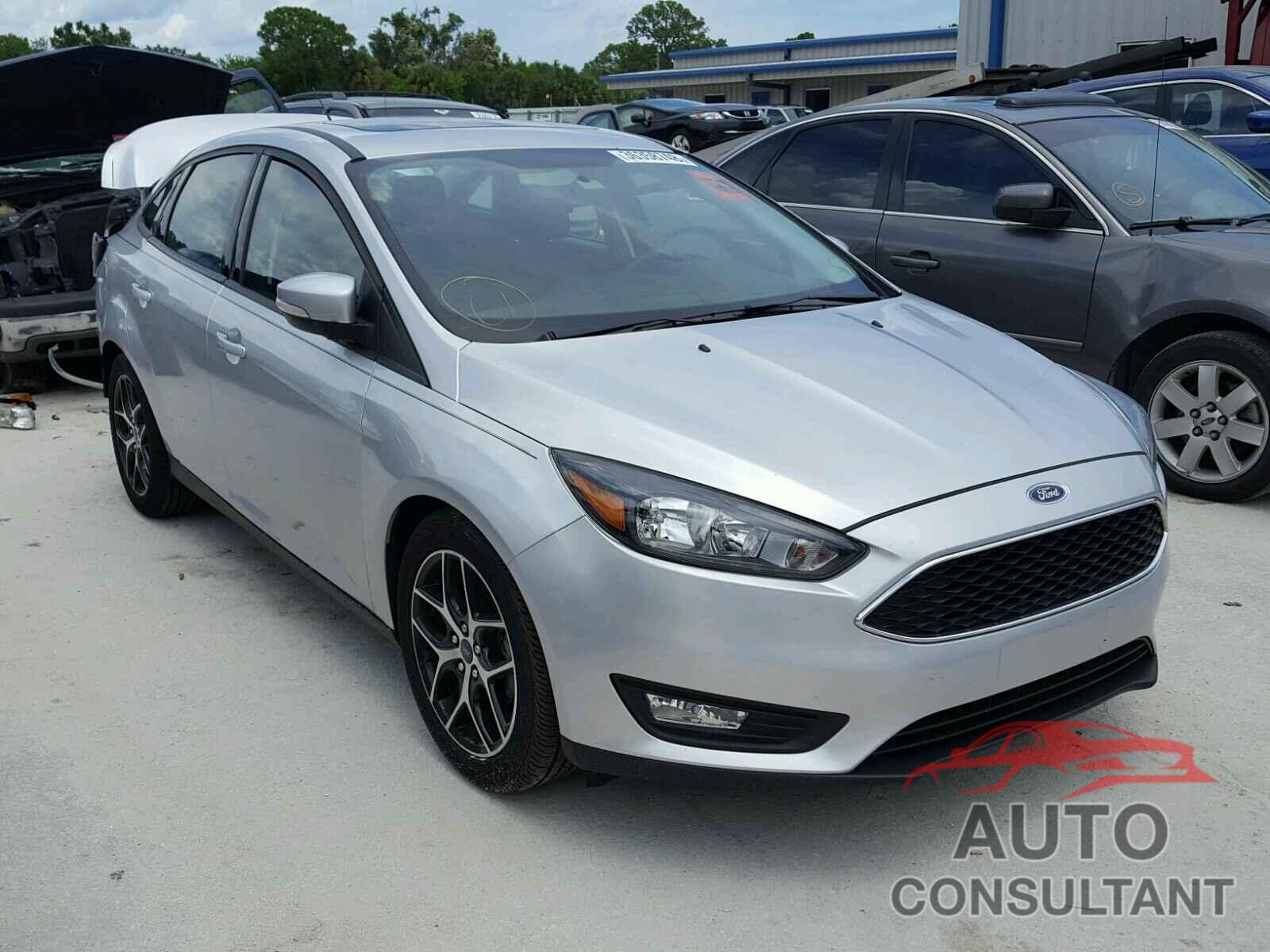 FORD FOCUS 2017 - 1FADP3H2XHL224638