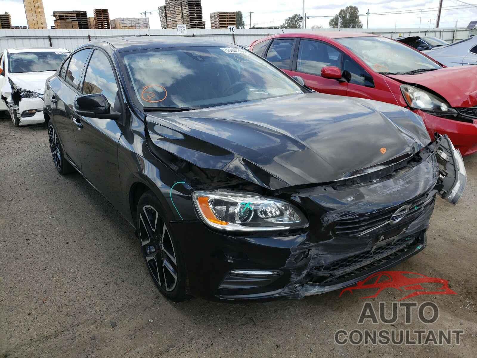 VOLVO S60 2017 - YV126MFL9H2421080