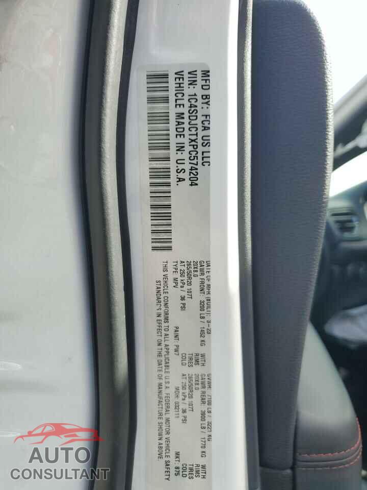 DODGE DURANGO 2023 - 1C4SDJCTXPC574204