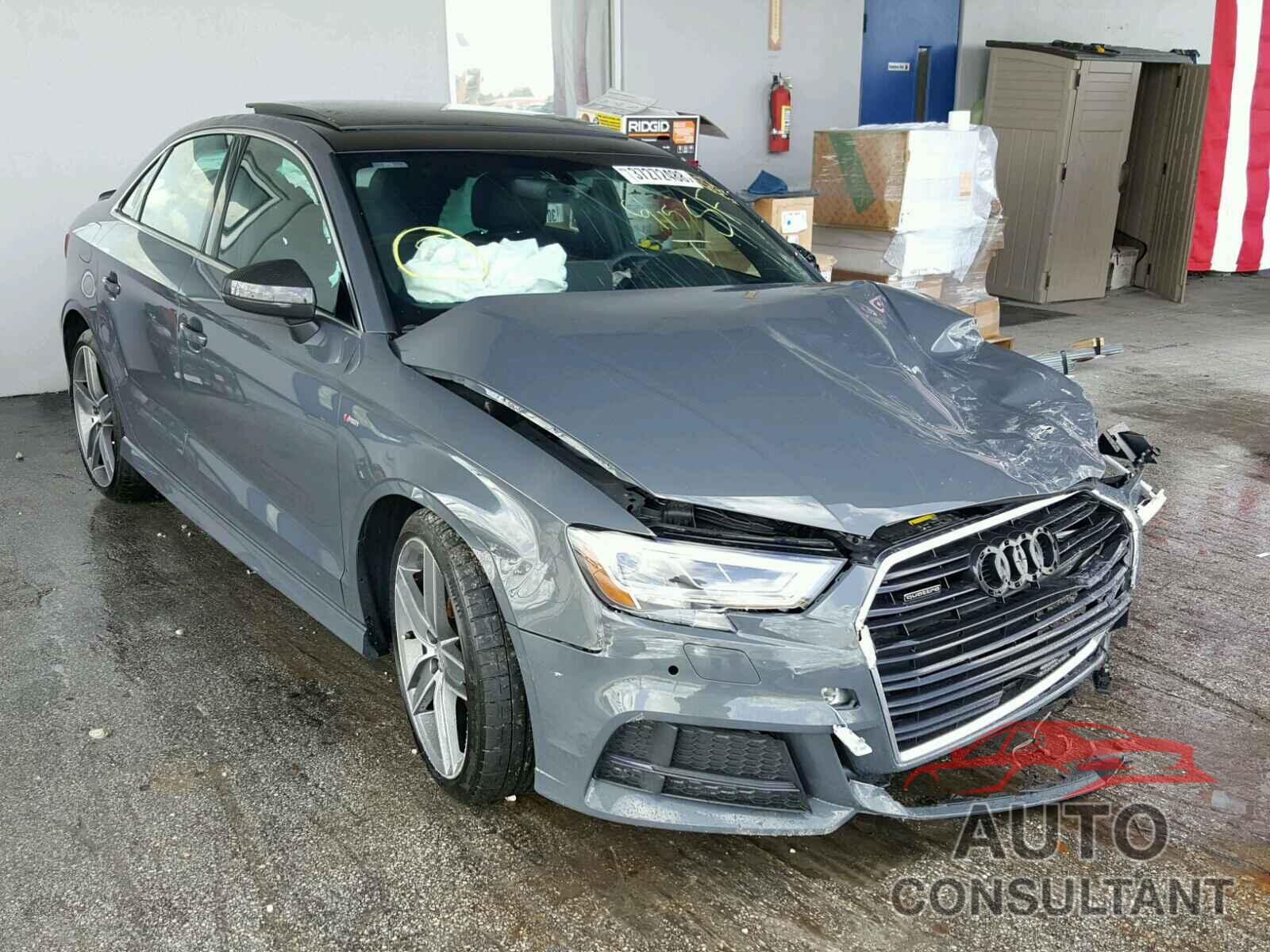 AUDI A3 2017 - WAUJ8GFF4H1071108