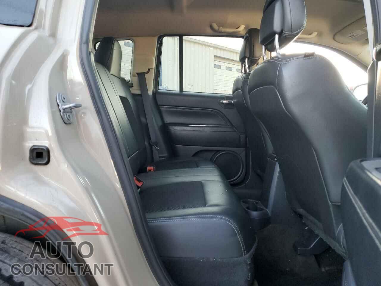 JEEP COMPASS 2017 - 1C4NJCEB2HD198308