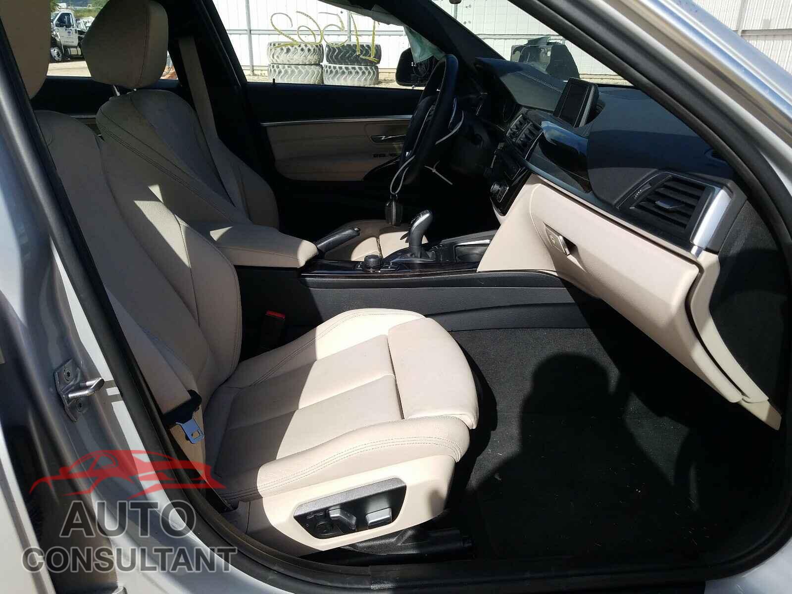 BMW 3 SERIES 2018 - WBA8B9C56JEE80994