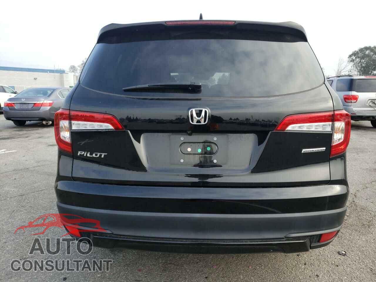 HONDA PILOT 2021 - 5FNYF5H25MB045236
