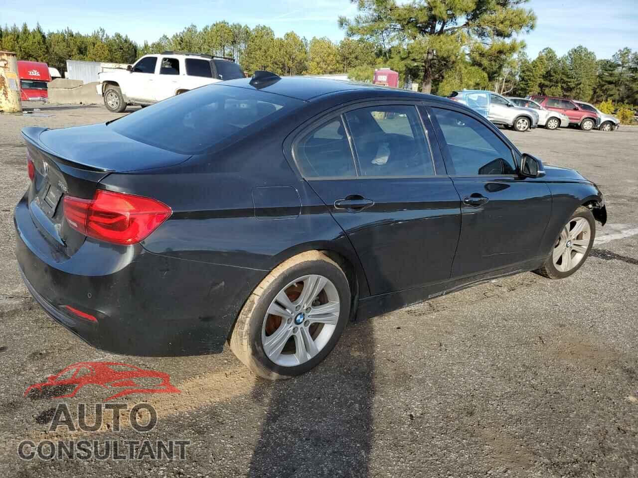 BMW 3 SERIES 2016 - WBA8E3G51GNU05009
