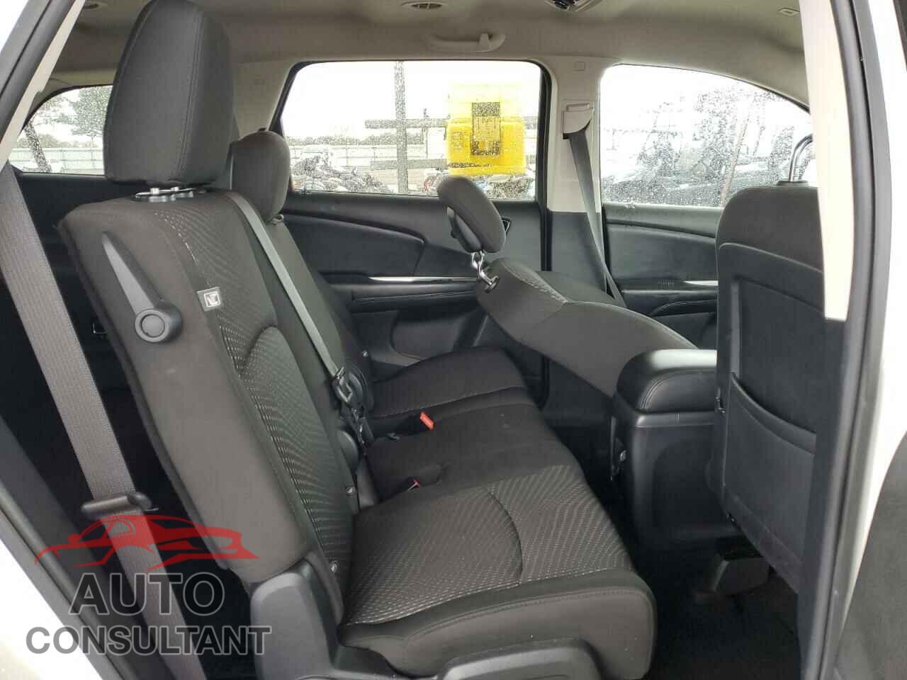 DODGE JOURNEY 2020 - 3C4PDCAB0LT266209